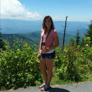 Meet your Posher, Brittany